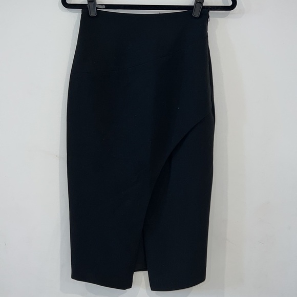 Black Halo Juma Black Asymmetrical Faux Wrap Pencil Tailored Skirt size 0 fits S - Picture 3 of 15